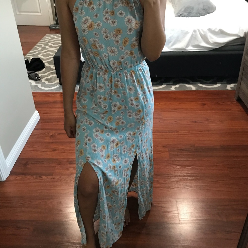 Halter neck Maxi Dress